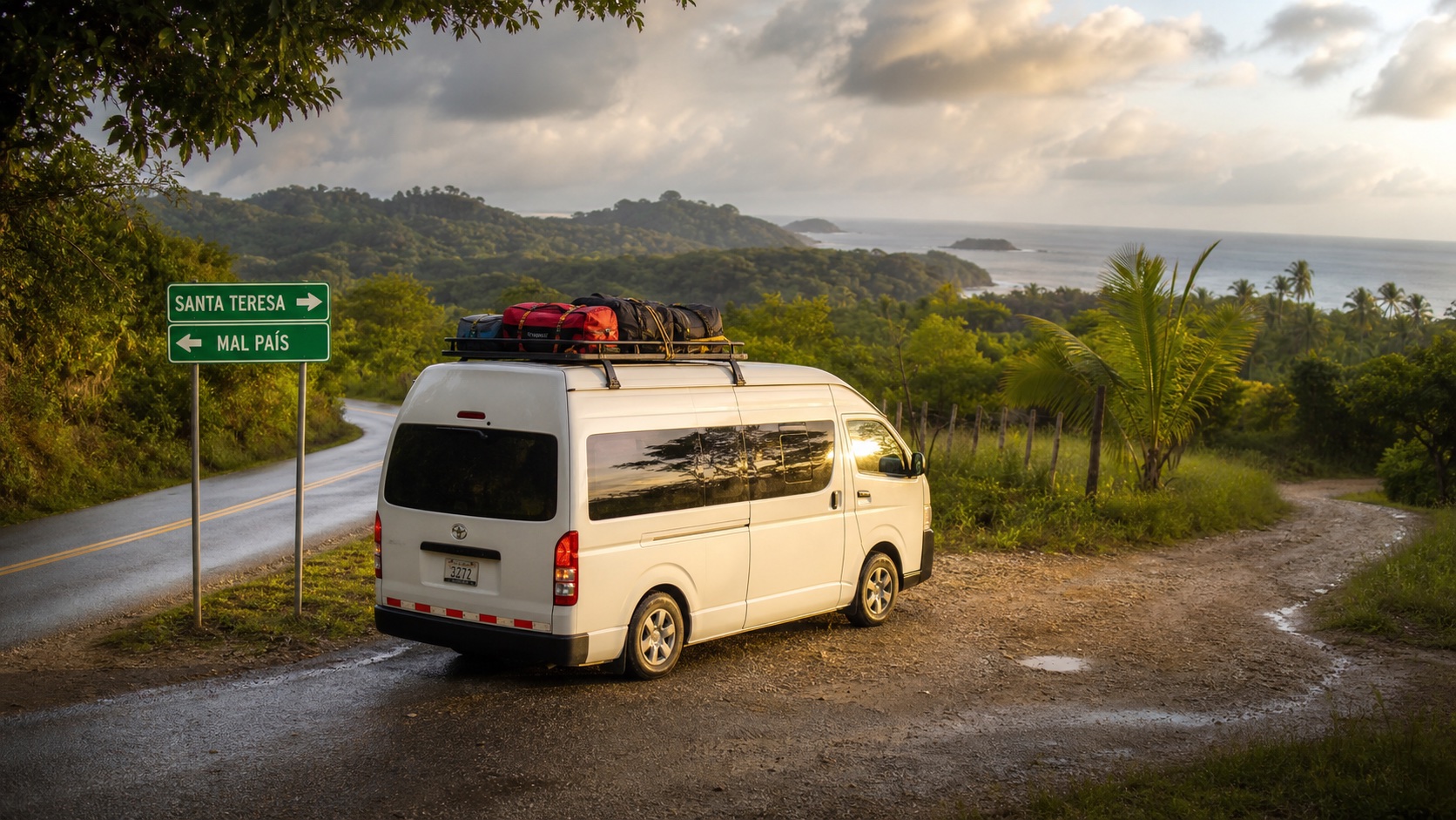 Shared shuttle at the Santa Teresa and Mal País road junction in Costa Rica